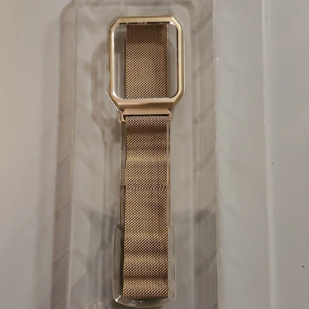 NWOT ALNBO Smart Watch Band.. NEVER WORN
